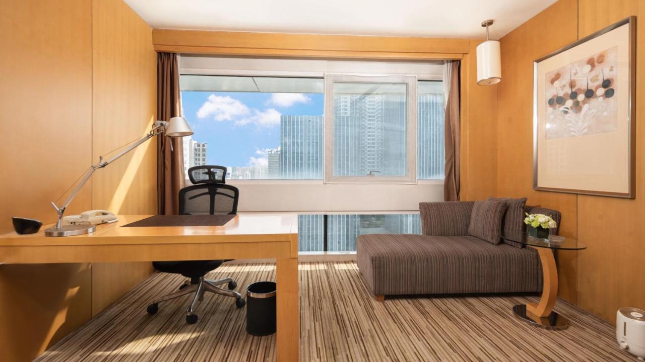 Holiday Inn Shijiazhuang Central By Ihg Exterior photo